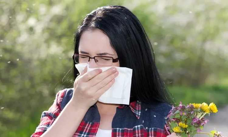Treating Pollen Allergies With Homeopathy