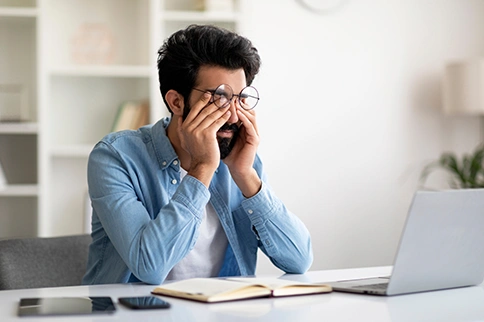 7 ways working late harms your health