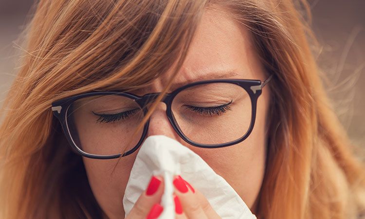 Suffering from occasional allergies? You might be undergoing seasonal allergy