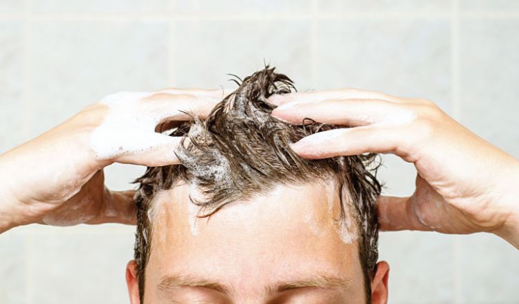 3 Myths About Washing Your Hair With Cold Water