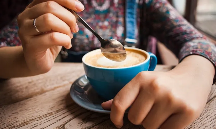 5 Ways Coffee Impacts Your Thyroid