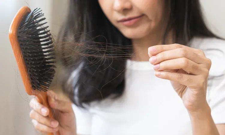 9 Common Reasons for Hair Loss in Women