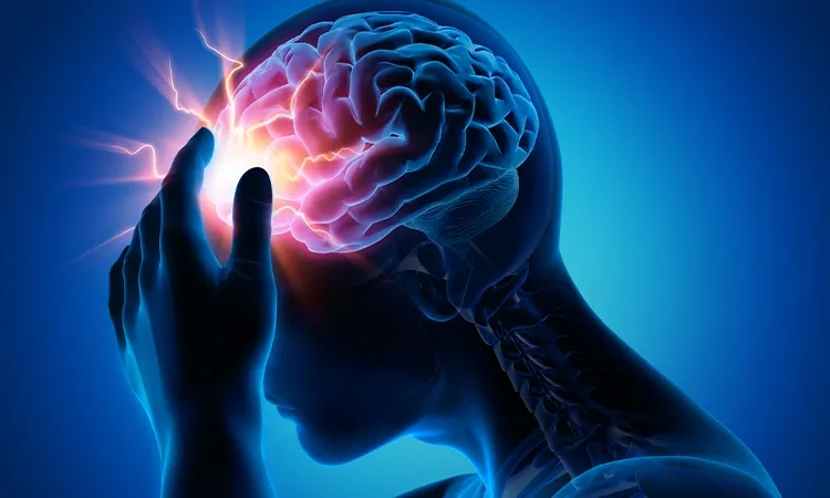 HAVE YOU BEEN DISMISSING YOUR MIGRAINE FOR HEADACHE? LEARN THE DIFFERENCE