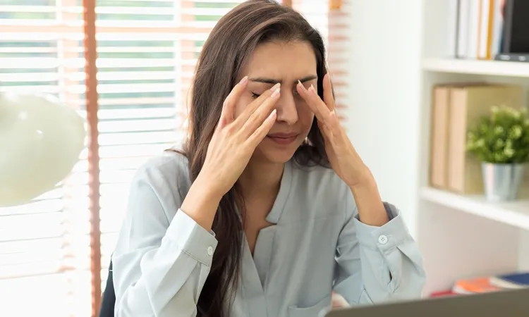 Preventing Migraine Symptoms At Workplace