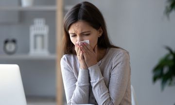 How can I get rid of allergic rhinitis permanently?