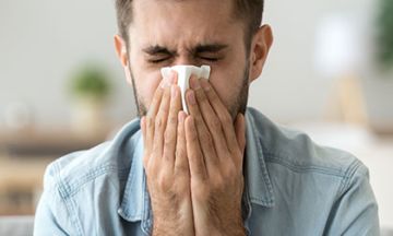 Treat your allergic rhinitis symptoms with homeopathy