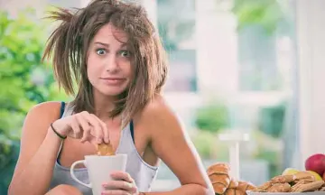 5 Ways Coffee Impacts Your Thyroid