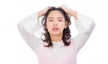 7 Tips to Effectively Care for Oily Hair