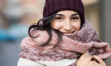 5 simple ways to control hairfall in winter