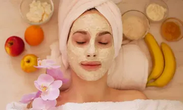 7 POWERFUL HOME REMEDIES FOR ACNE