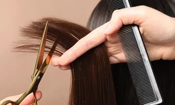 7 Haircuts for Female Thinning Hair