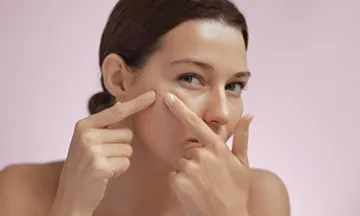 how-psyche-affects-your-skin-health