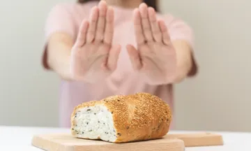 5 TIPS TO MANAGE YOUR CHILD'S FOOD ALLERGY