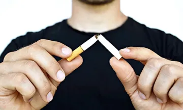 Smoking ruins your looks