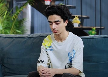 Fat accumulation around the waist, hips, and face