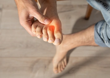 Sharp or throbbing pain